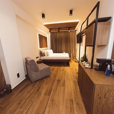 Centrally Stylish Suite By Acropolis Athen Exterior foto