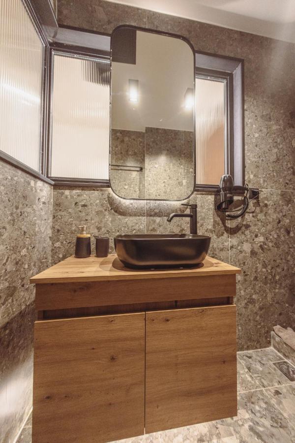 Centrally Stylish Suite By Acropolis Athen Exterior foto